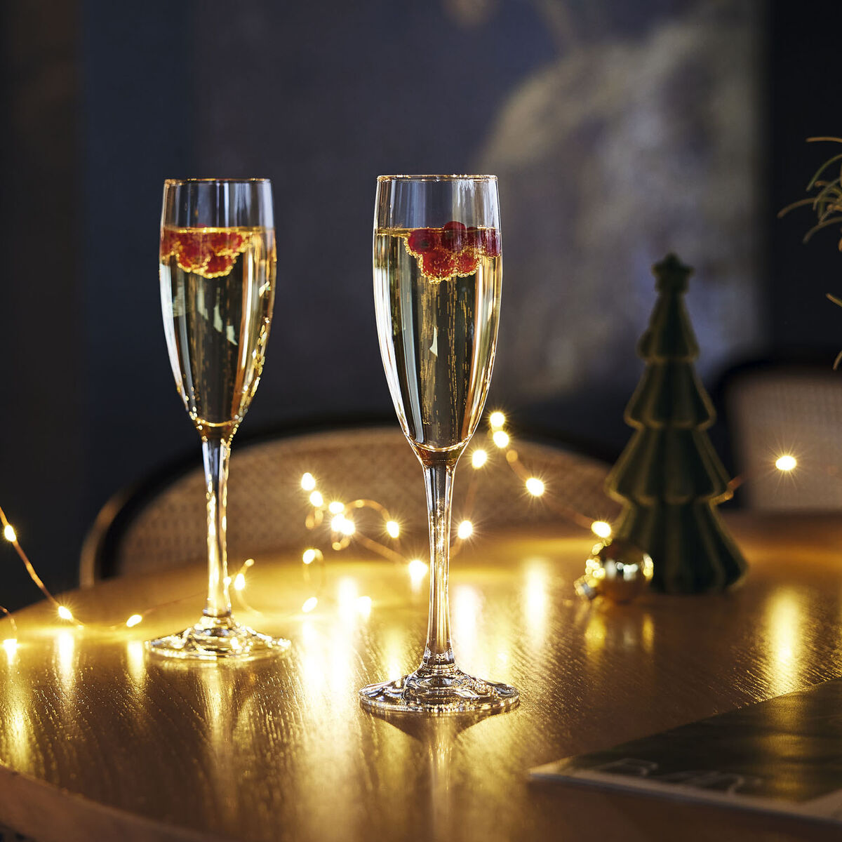 V4H273D745715D370BA7A51CE01B9C80627R6230810P5