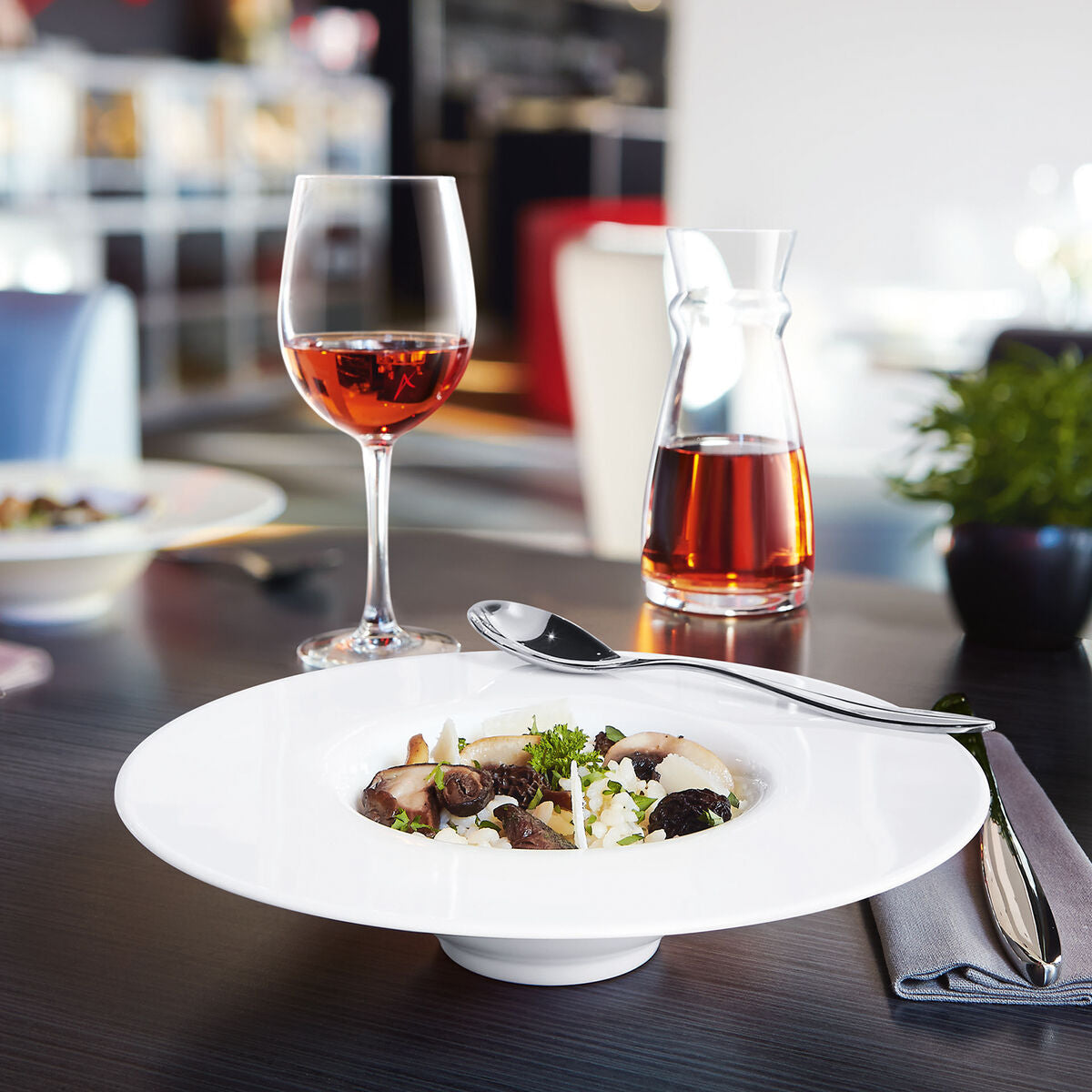 V7HC0CEE231BE84FF1384607F61B43C68EER3305967P2