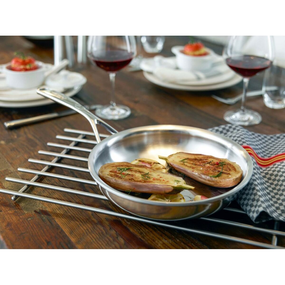 V6H179106FEB974276575980423E54EC599R6468957P5