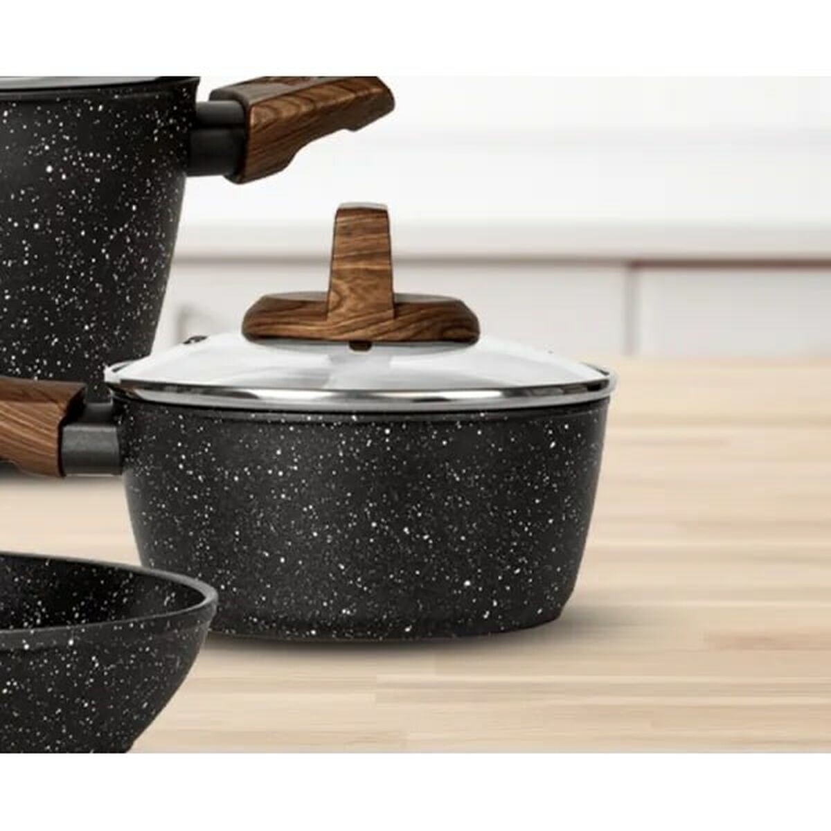 V3HC146F8241B9505C1CEE86715CAE425E2R6870552P4