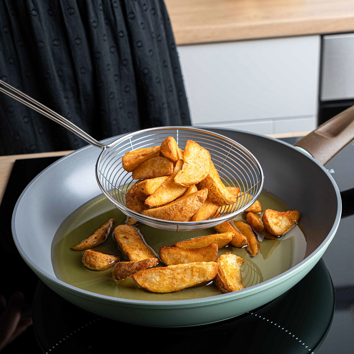 V6HFC10CDB8E79D4DD2E16D0DABF126E672R5341140P3