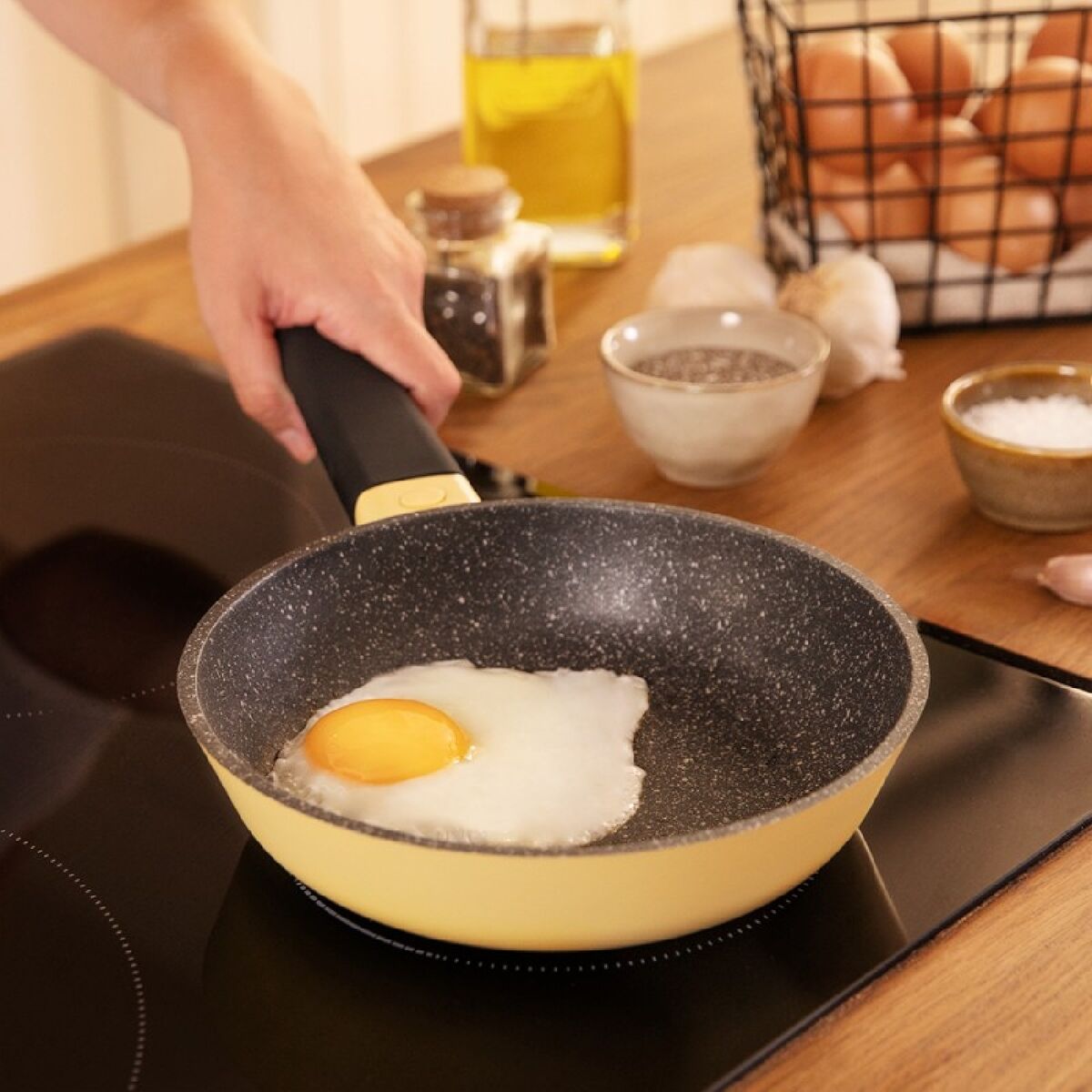 V6H669E088967F81B643DCECD77DDB5BFADR7402101P4