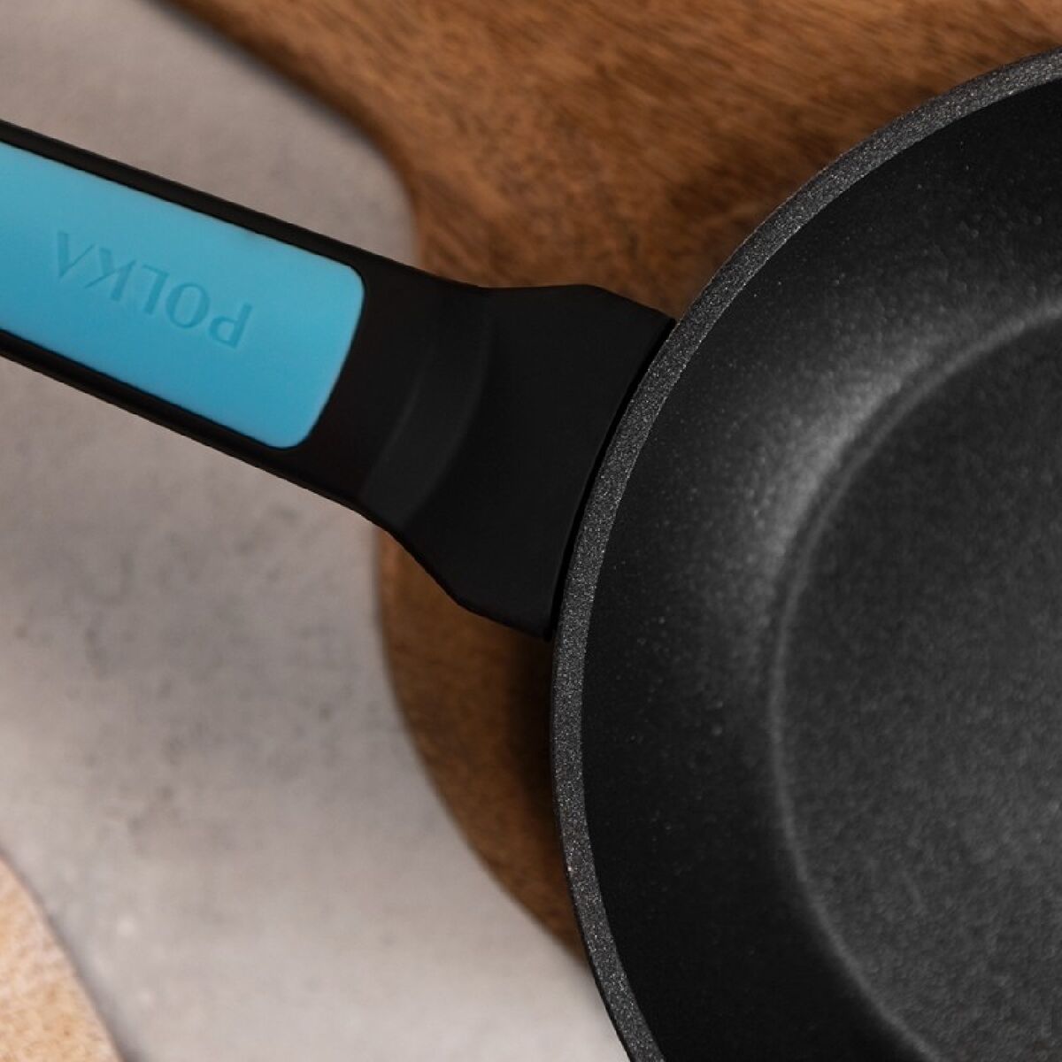 V5H86A751F6976DBDADE5E2794293C04E14R7402541P4