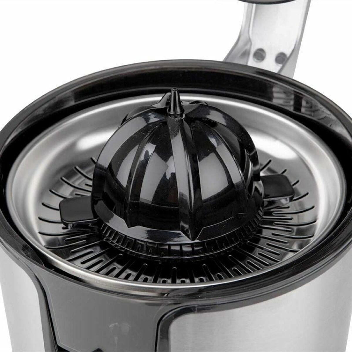 V4H8A866EB3F851E7DED1D6F5550D1BD60AR7196065P3