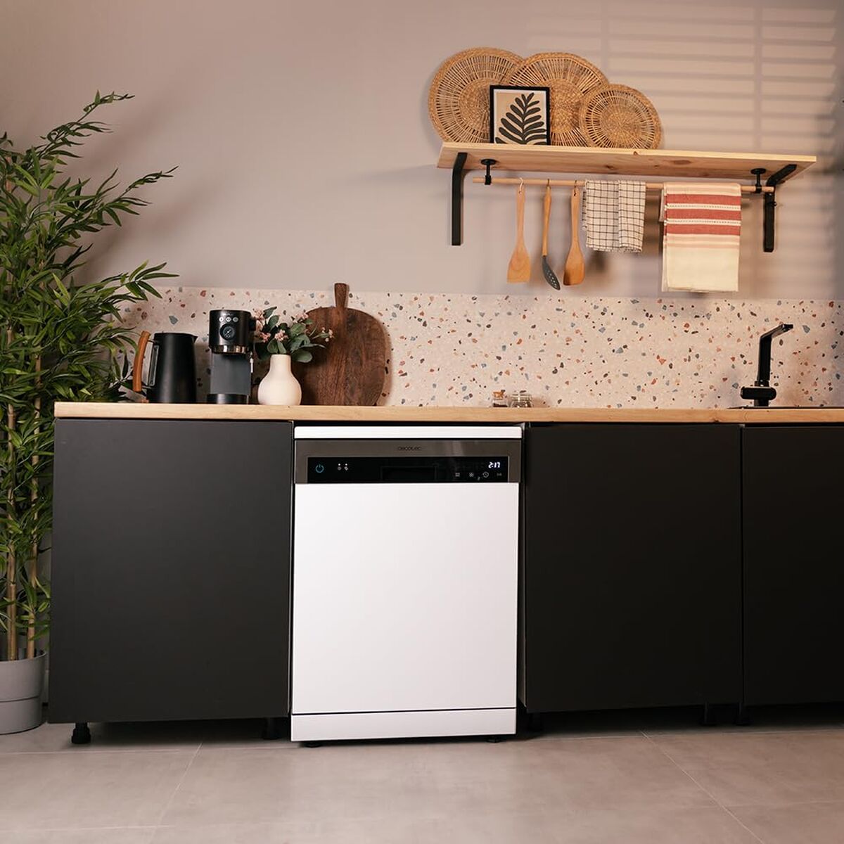 V2H525A5E148F34A55294D7F1548469EA5ER7648276P7