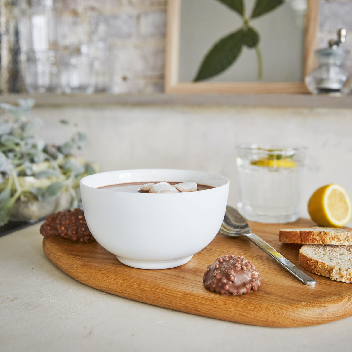 V7HE7A1EB0E85E5D516717A5A958352DF04R3409893P2