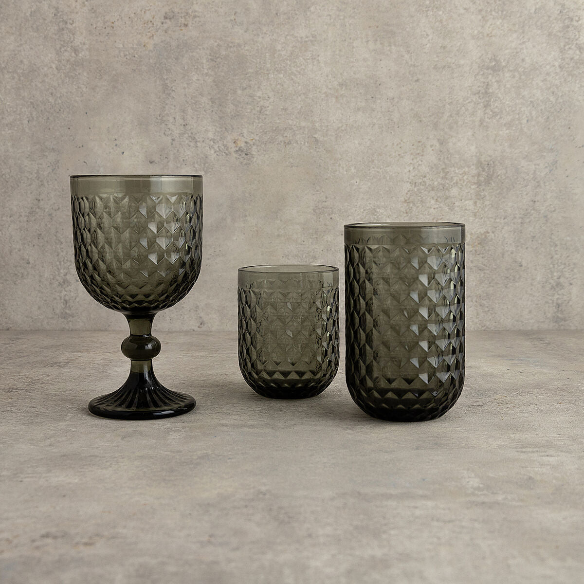 V4HCC7464B924F7C715F8BE9381BD7A8285R6364504P4