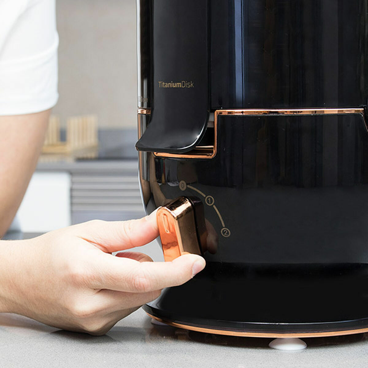 V15H45733B8E9D097555F41A1661FA2BD561R6936202P3